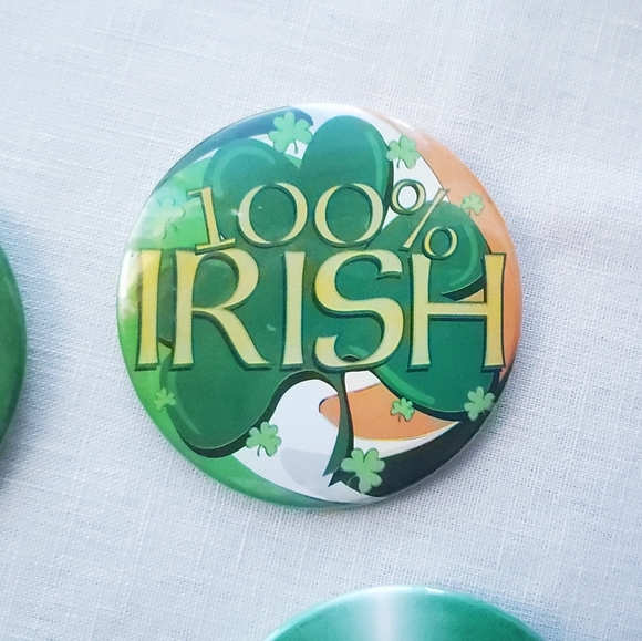 SET (6) Irish Shamrock St. Patrick's Large Buttons - Picture 10 of 10